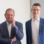 Ingo Dreyer (links) und Dr. Max Mälzer (rechts) stehen Seite an Seite.